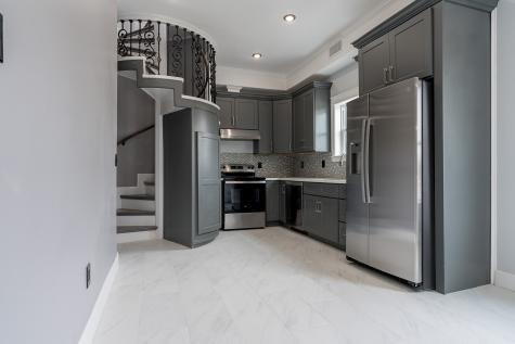 1801 Rosenberg 204 Galveston TX 77550