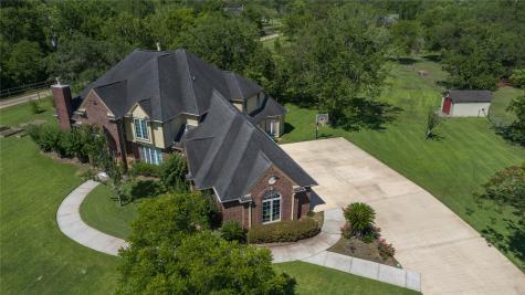 2750 County Road 48 Rosharon TX 77583