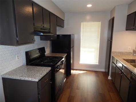 204 Northpointe Avenue 204 La Grange TX 78945