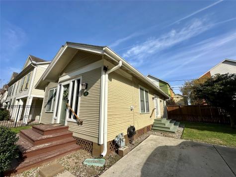 4318 Eigel Street Houston TX 77007