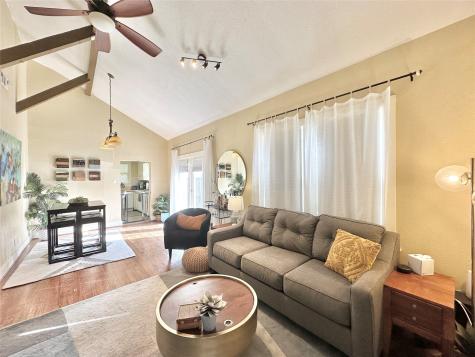 4318 Eigel Street Houston TX 77007