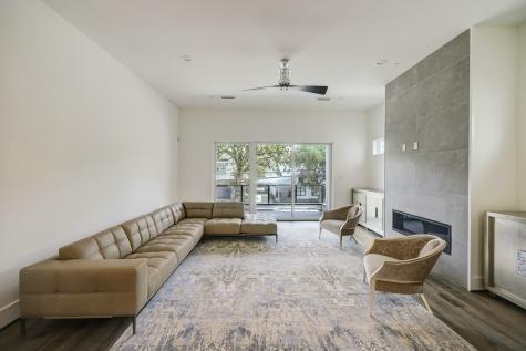 205 Birdsall Street Houston TX 77007
