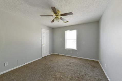 14202 Towerglen Court Houston TX 77084