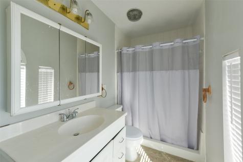 14202 Towerglen Court Houston TX 77084