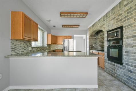 14202 Towerglen Court Houston TX 77084