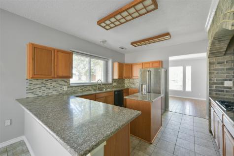 14202 Towerglen Court Houston TX 77084