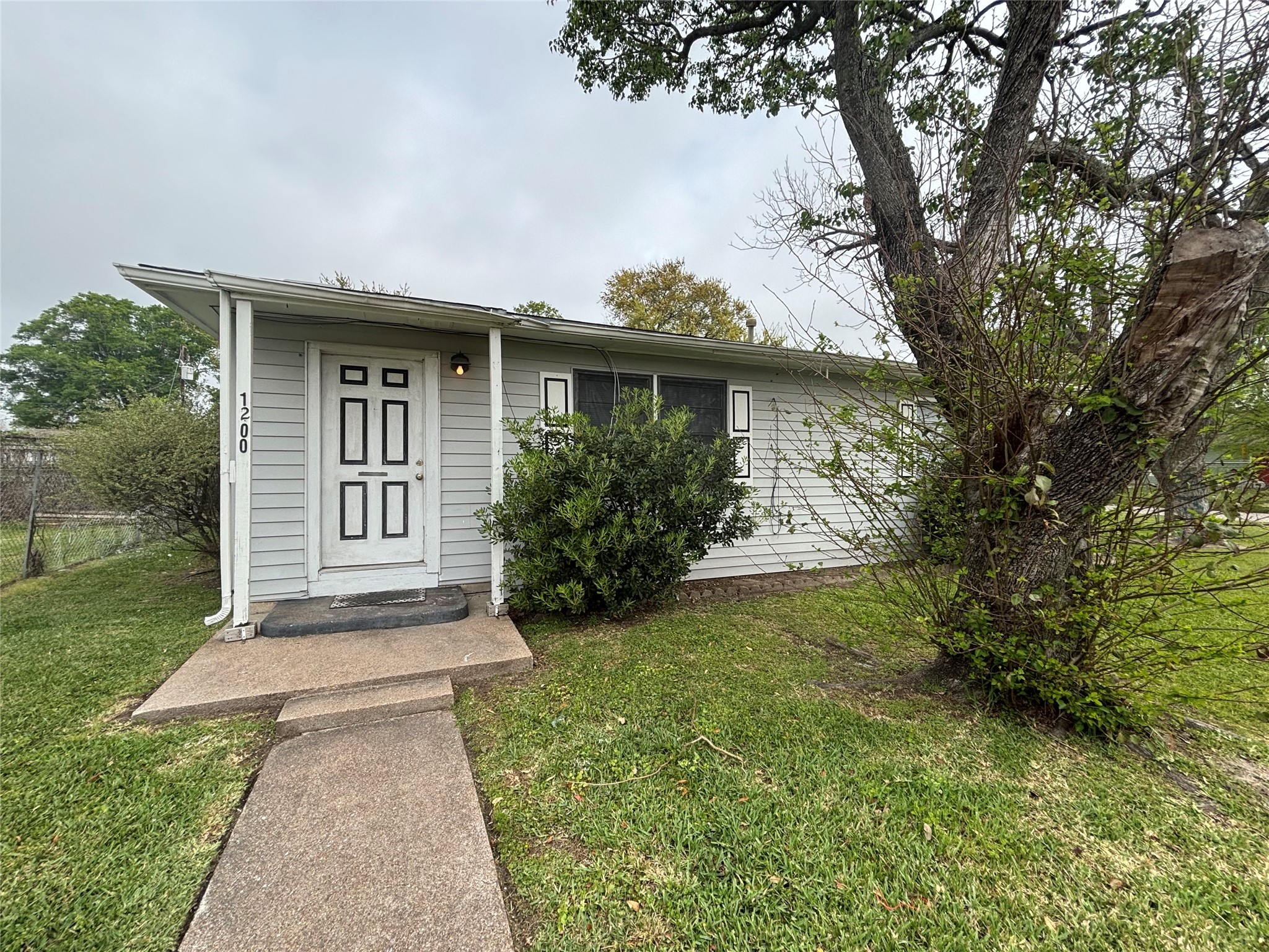 1200 10th Avenue N Texas City TX 77590