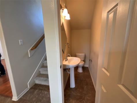 2206 Naomi Street 8 Houston TX 77054