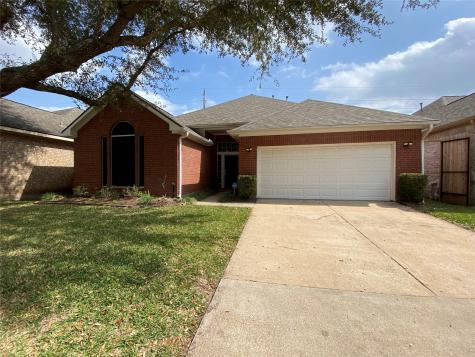 1927 Emerald Green Drive Houston TX 77094