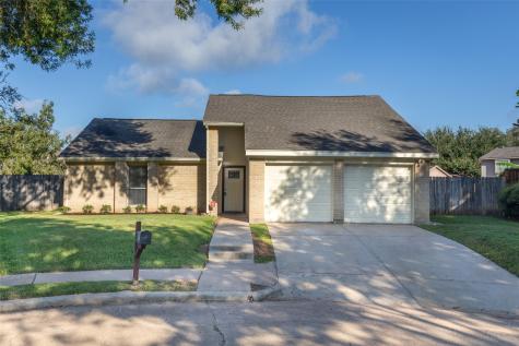 2543 The Highlands Drive Sugar Land TX 77478