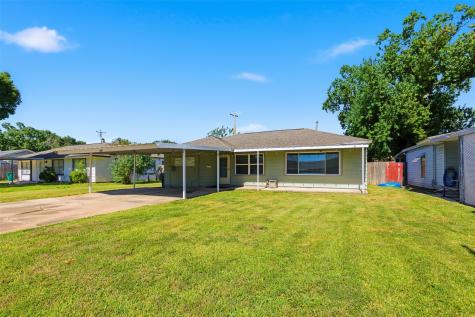 1203 Valerie Avenue Pasadena TX 77502