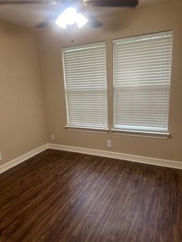 1008 Southampton Street Angleton TX 77515