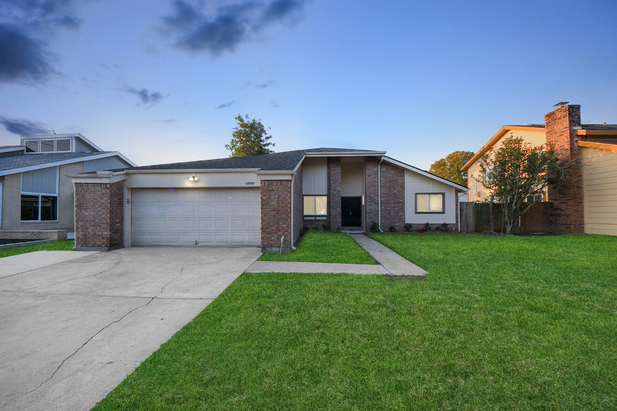 12707 Corona Lane Houston TX 77072