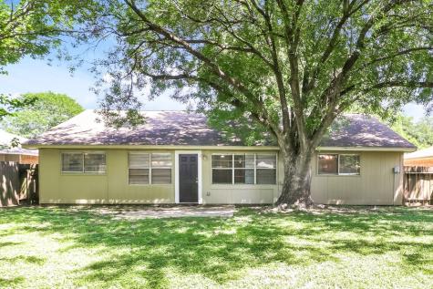 11711 Spruce Mountain Drive Houston TX 77067