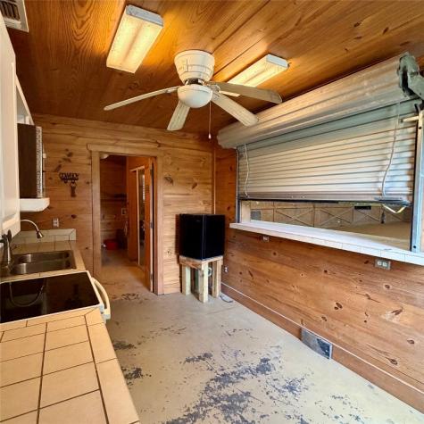 4473 Highway 90 Unit A Alleyton TX 78935