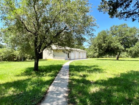 4473 Highway 90 Unit A Alleyton TX 78935