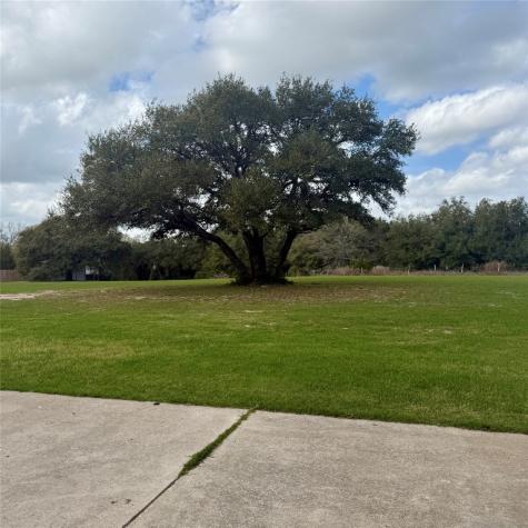 4473 Highway 90 Unit A Alleyton TX 78935