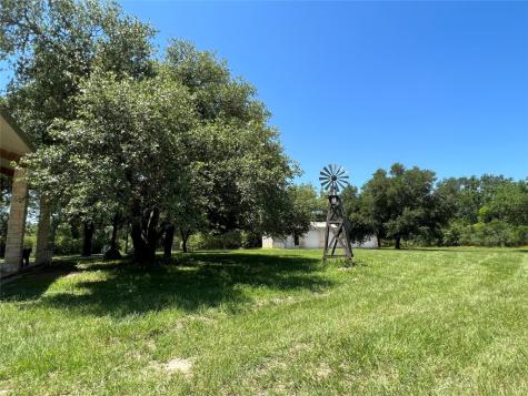4473 Highway 90 Unit A Alleyton TX 78935