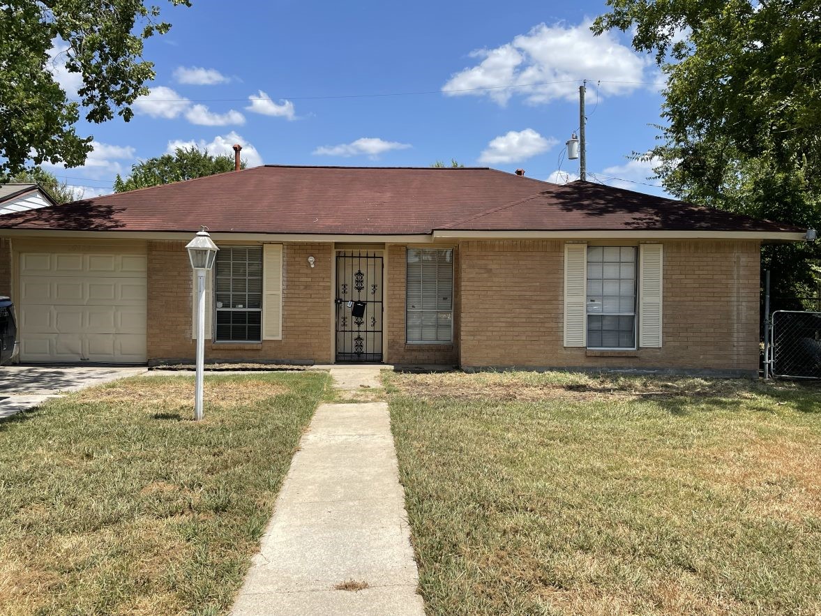 10715 Segrest Drive Houston TX 77047