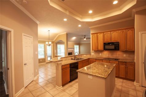 13847 Ventura Road Willis TX 77318