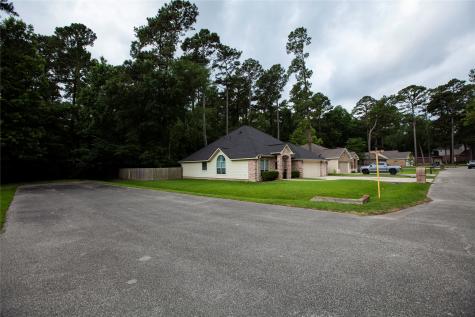 13847 Ventura Road Willis TX 77318