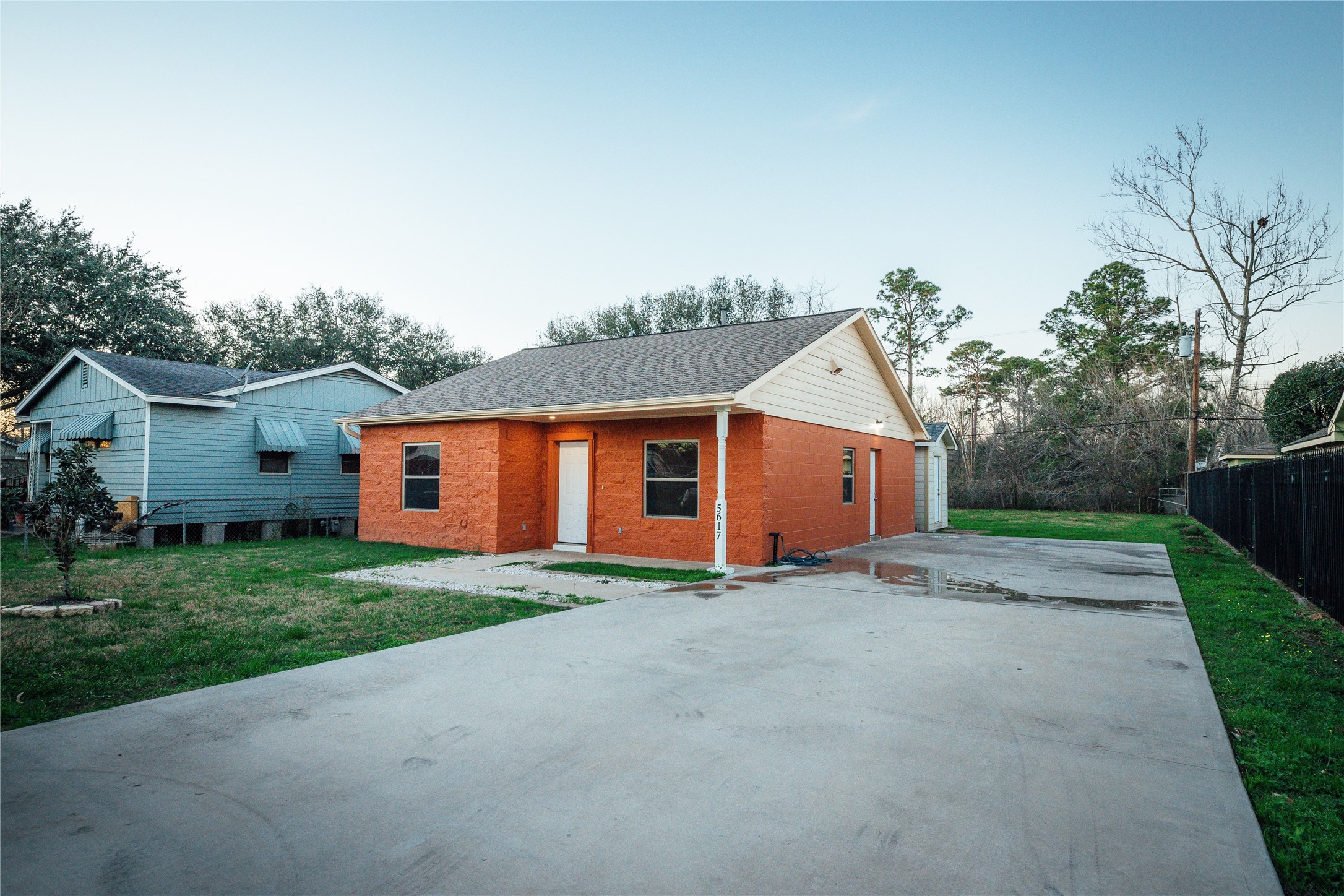 5617 Schutz Street Houston TX 77032