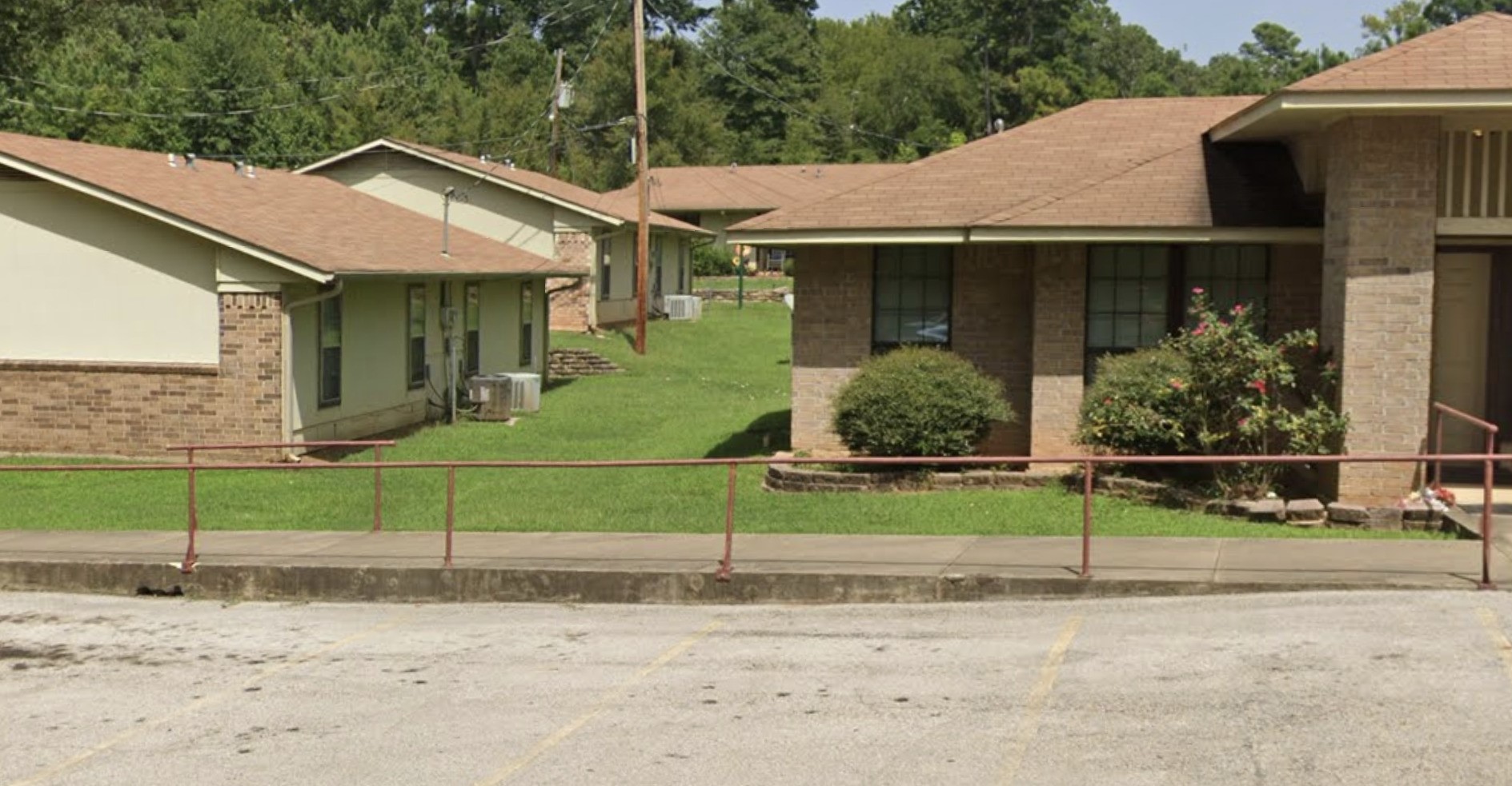 1001 Lakeview Drive Lone Star TX 75668