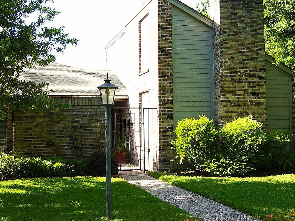 13810 Paradise Valley Drive Houston TX 77069