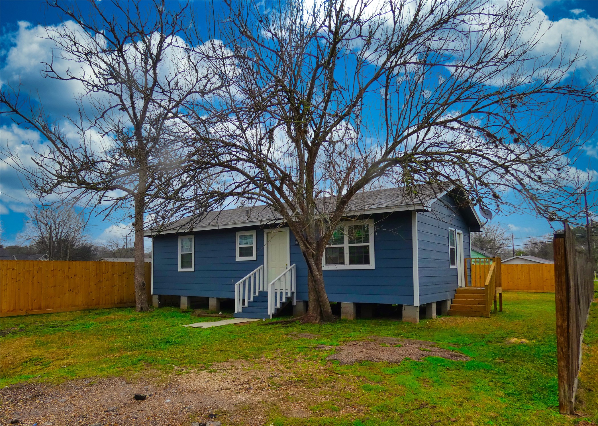 506 Center Street Richmond TX 77469