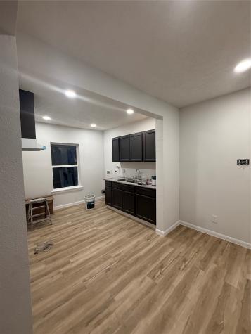 7023 Canal Street Houston TX 77011