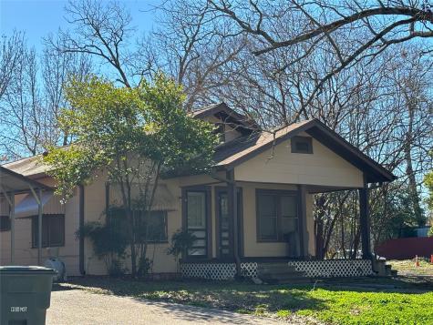 1215 21st Street Huntsville TX 77340