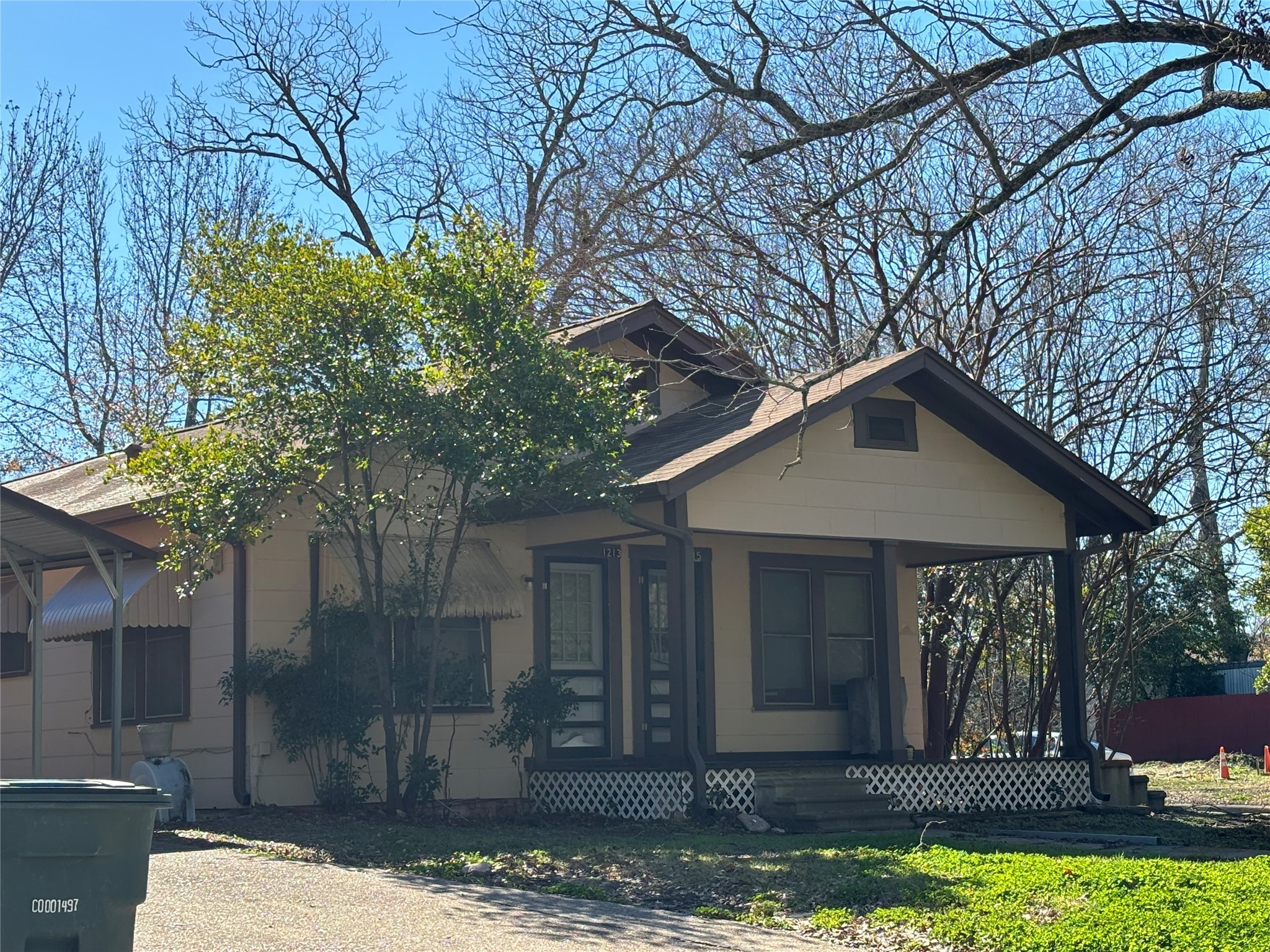 1215 21st Street Huntsville TX 77340