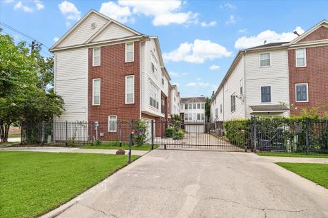 2260 La Branch Street Houston TX 77002