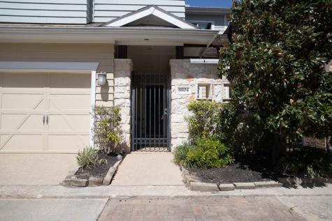 8804 Narrow Leaf Street Houston TX 77080
