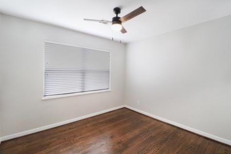 4709 Hummingbird Street Houston TX 77035