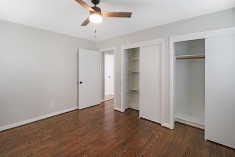 4709 Hummingbird Street Houston TX 77035
