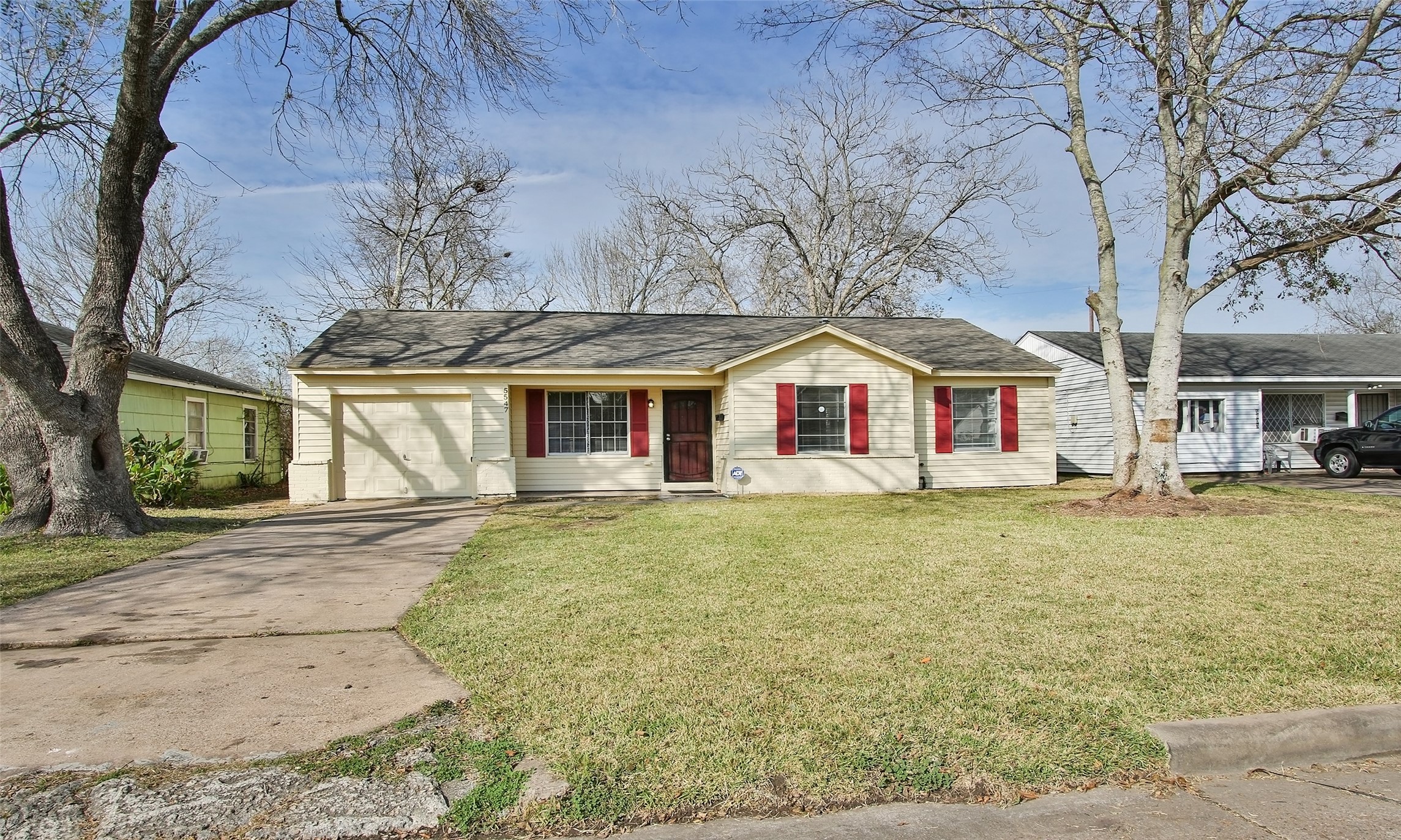 5547 Lakefield Drive Houston TX 77033