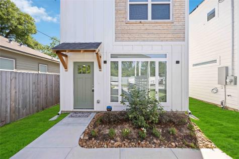 8016 Willow Street D Houston TX 77088
