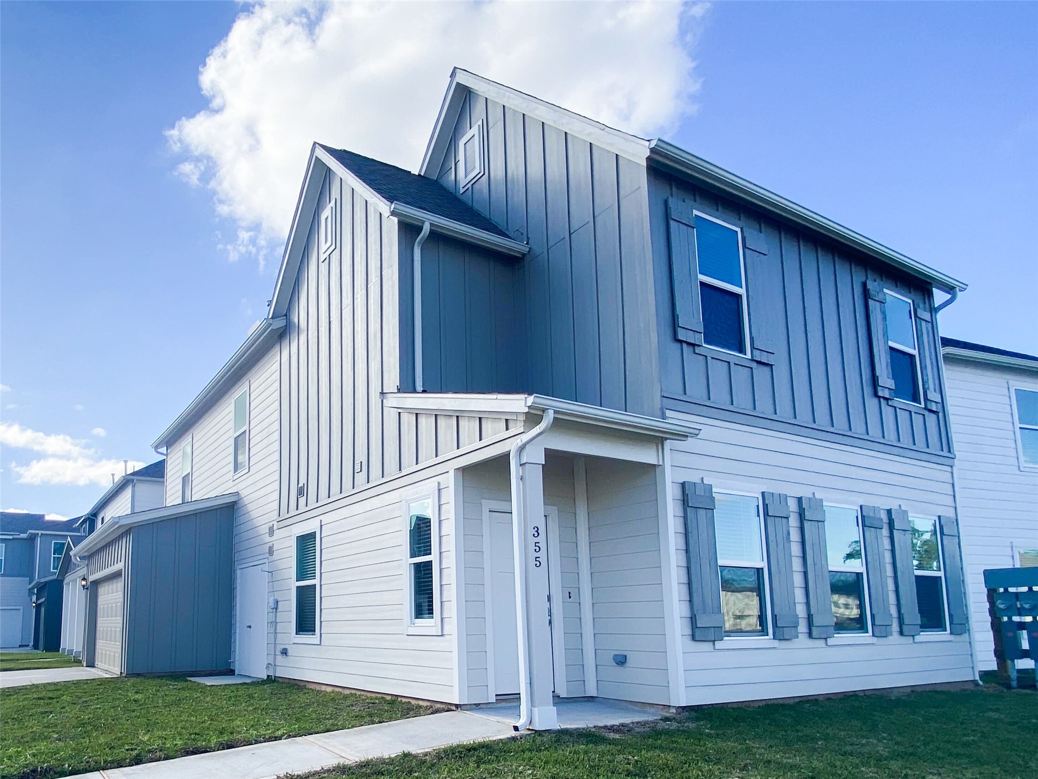 355 Huisache Street Lake Jackson TX 77566