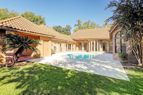 5203 Longmont Drive Houston TX 77056