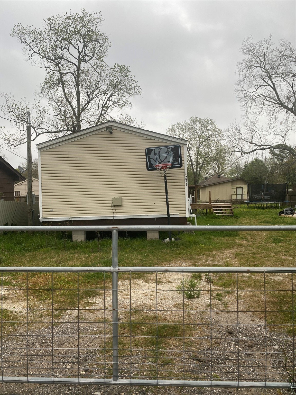 4221 Roberts Lane Bacliff TX 77518