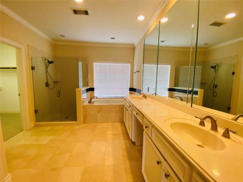 3214 S Pemberton Circle Drive Houston TX 77025