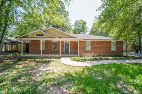 327 Chateau Woods Parkway Drive Conroe TX 77385