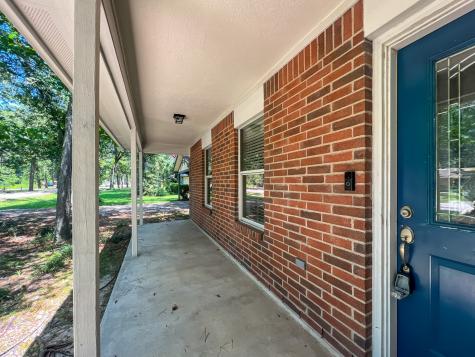 327 Chateau Woods Parkway Drive Conroe TX 77385