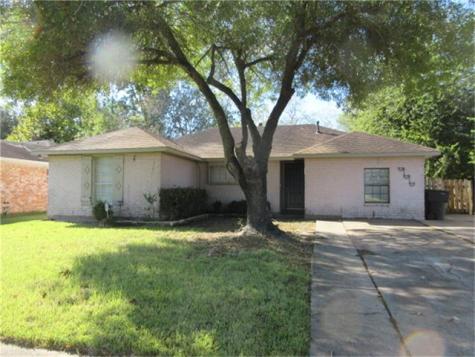5107 Beechaven Street Houston TX 77053