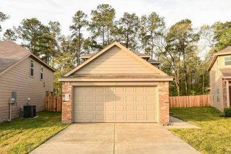 429 North Meadows Drive Willis TX 77378