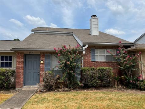 6421 S Briar Bayou Drive Houston TX 77072
