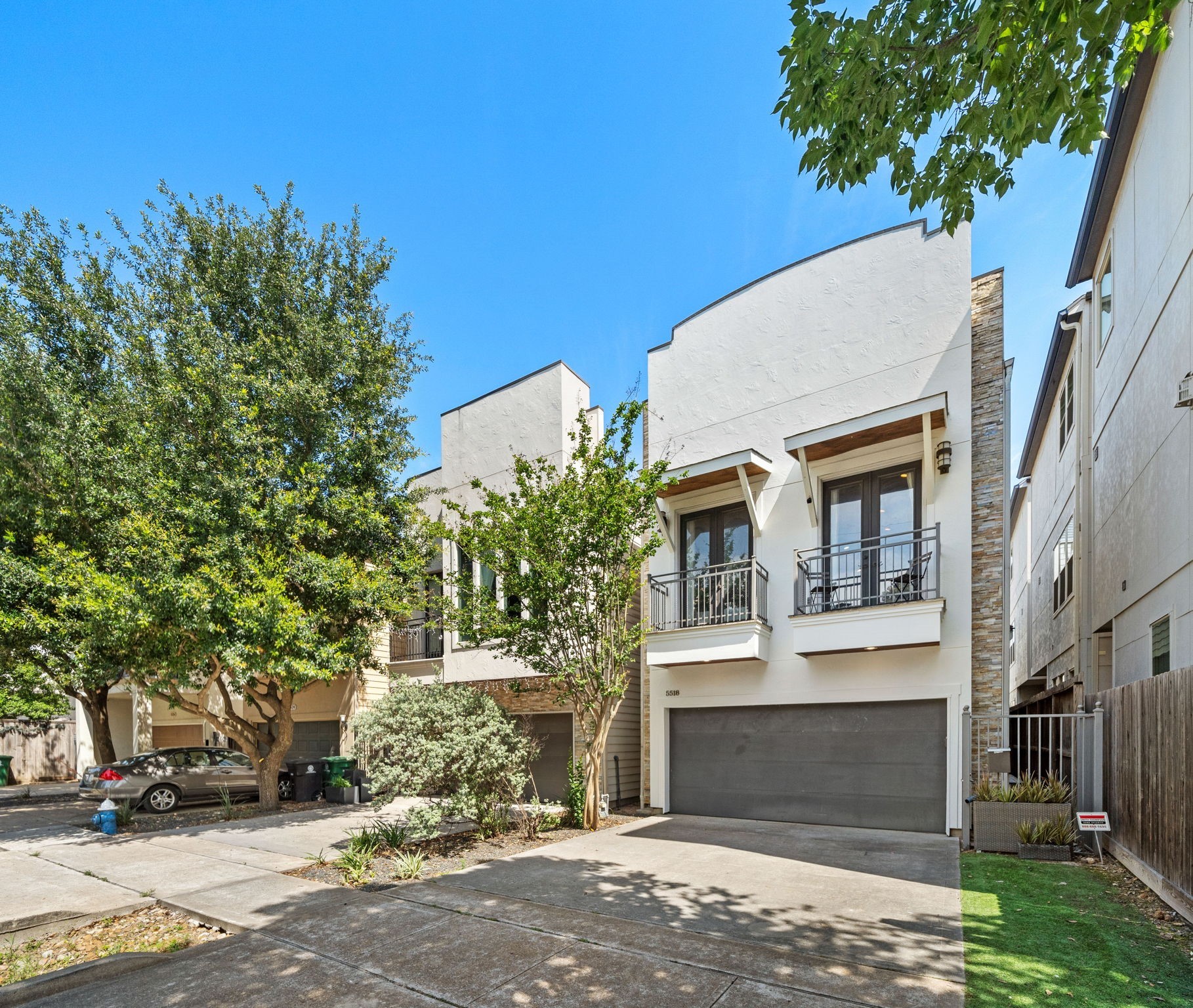 5518 Petty Street Houston TX 77007