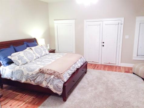 5521 Kansas Street Houston TX 77007