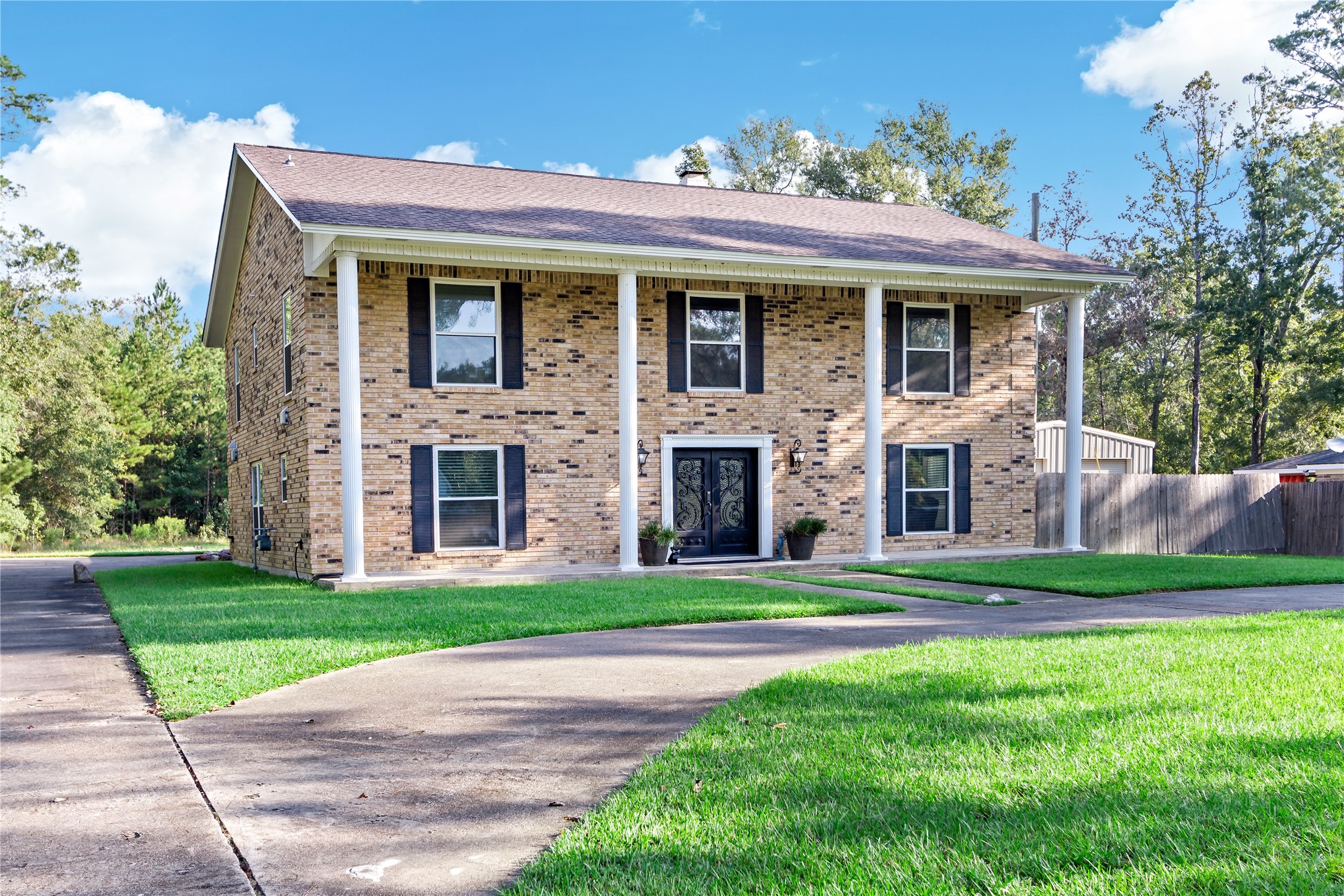 450 Pinemont Drive Sour Lake TX 77659